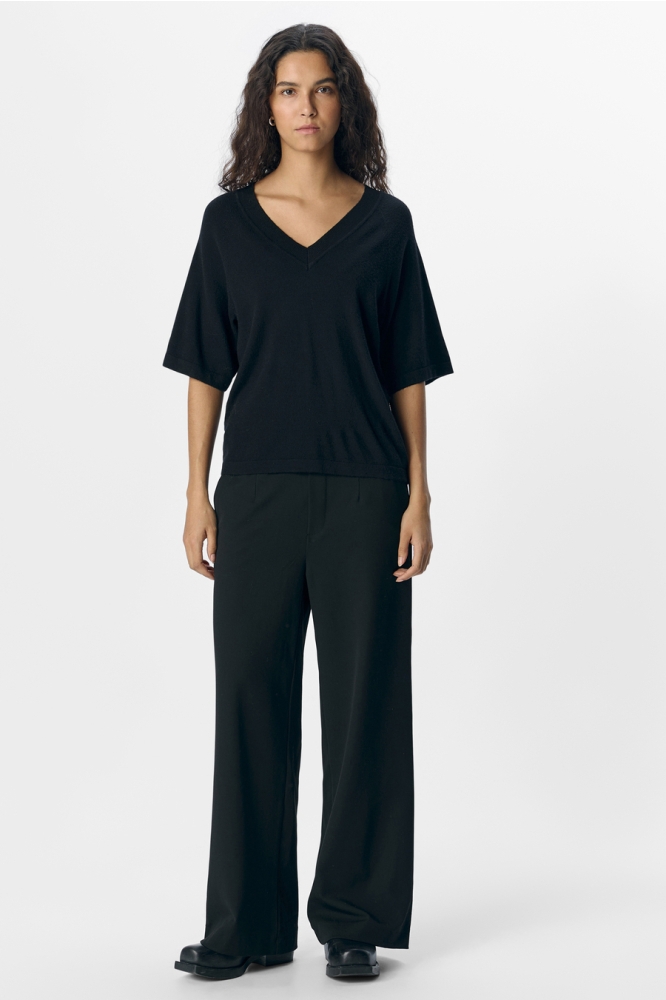 OBJTHESS 2/4 LO V-NECK KNIT TOP NOO 23045806 BLACK
